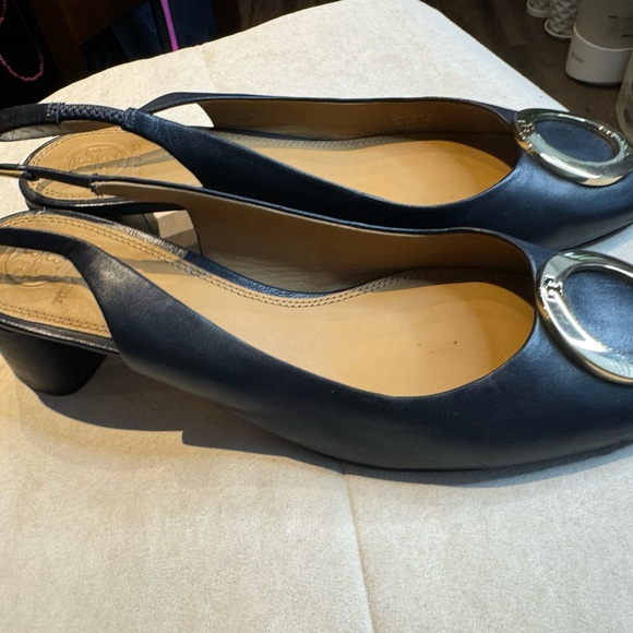 Tory Burch Caterina 4m Slingback- Nappa Leather. Color Perfect Navy. Style 37961 - Picture 4 of 13